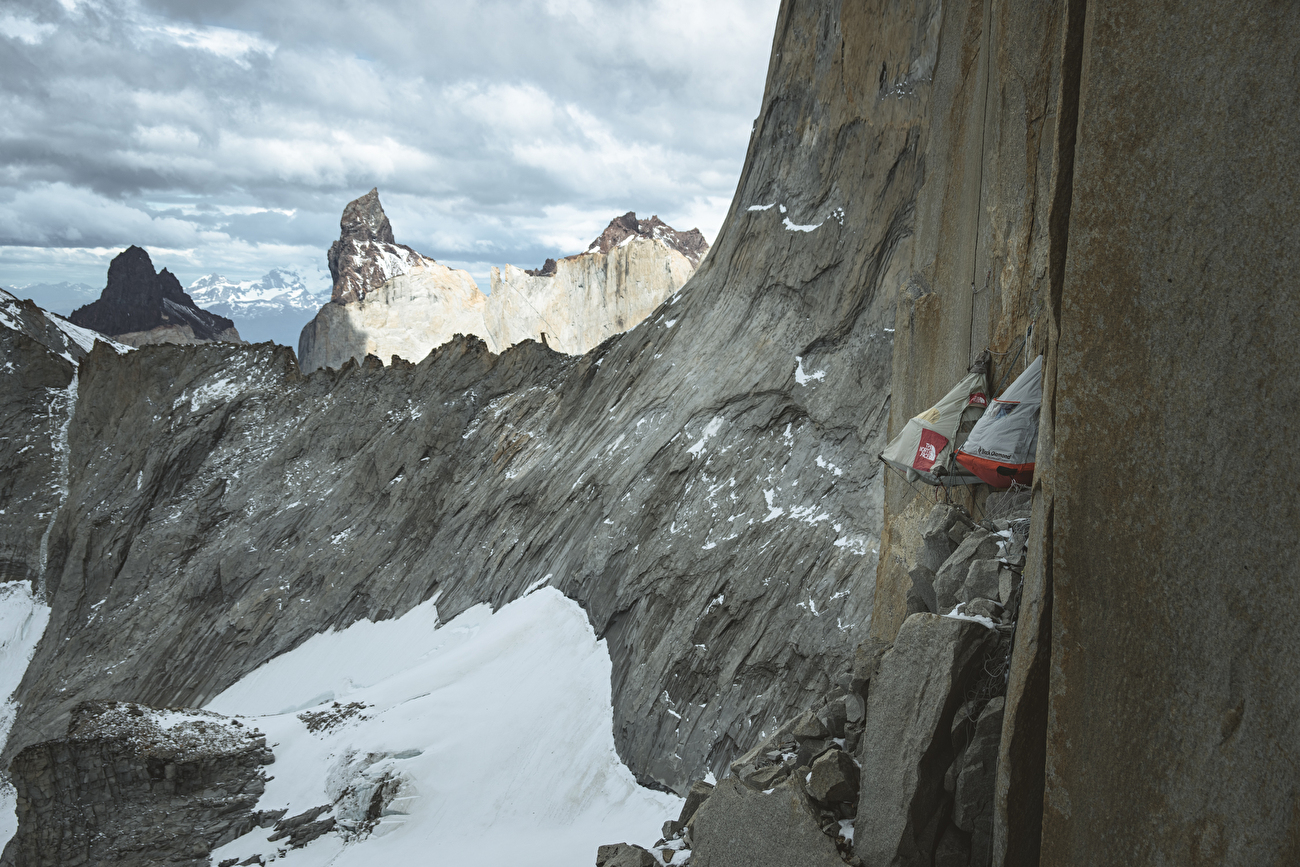Riders on the Storm, Torres del Paine, Patagonia, Nico Favresse, Siebe Vanhee, Sean Villanueva O'Driscoll, Drew Smith - Nico Favresse, Siebe Vanhee, Sean Villanueva O'Driscoll and Drew Smith in their portaledge camp during the first free ascent of 'Riders on the Storm', Torred del Paine, Patagonia, January/February 2024