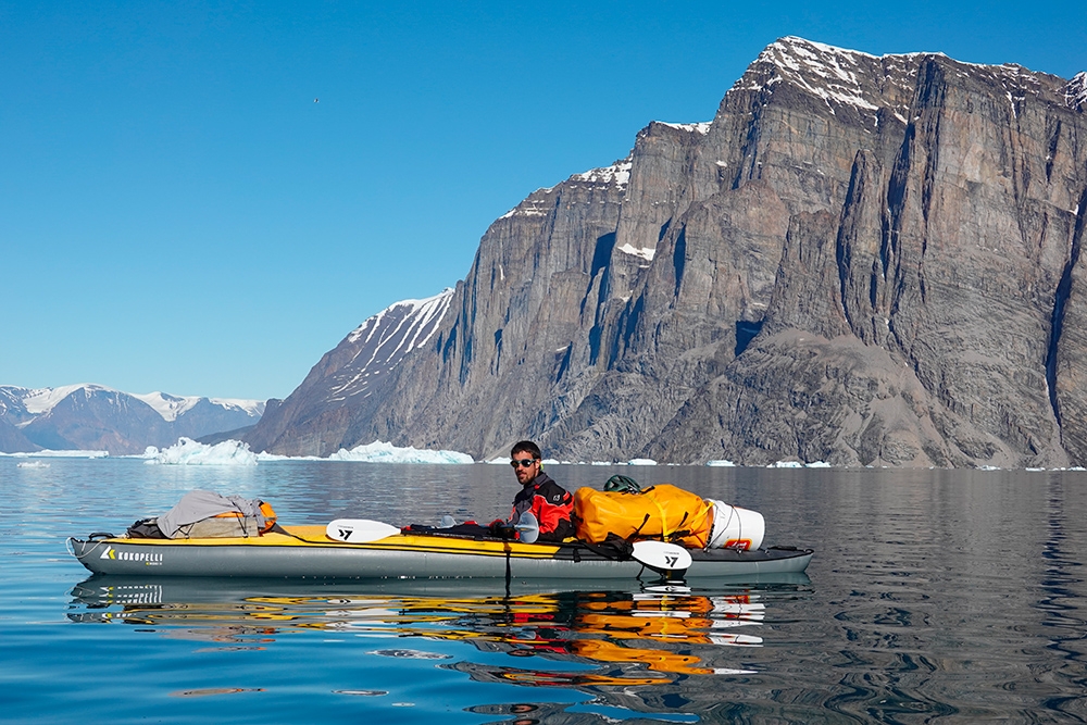 Escalade au Groenland, Jacob Cook, Bronwyn Hodgins, Jaron Pham, Zack Goldberg-Poch, Angela Vanwiemeersch, Kelsey Watts - Escalade au Groenland : 450 km le long de la côte ouest du Groenland en kayak de mer gonflable