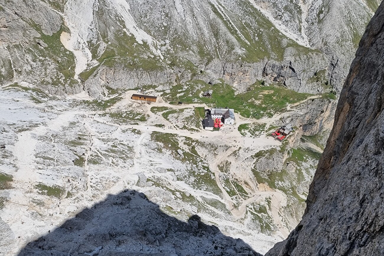 Punta Emma, ​​​​Rosengarten, Dolomites, Luca Giupponi, Rolando Larcher - Rifugio Vajolet, Rosengarten, Dolomites