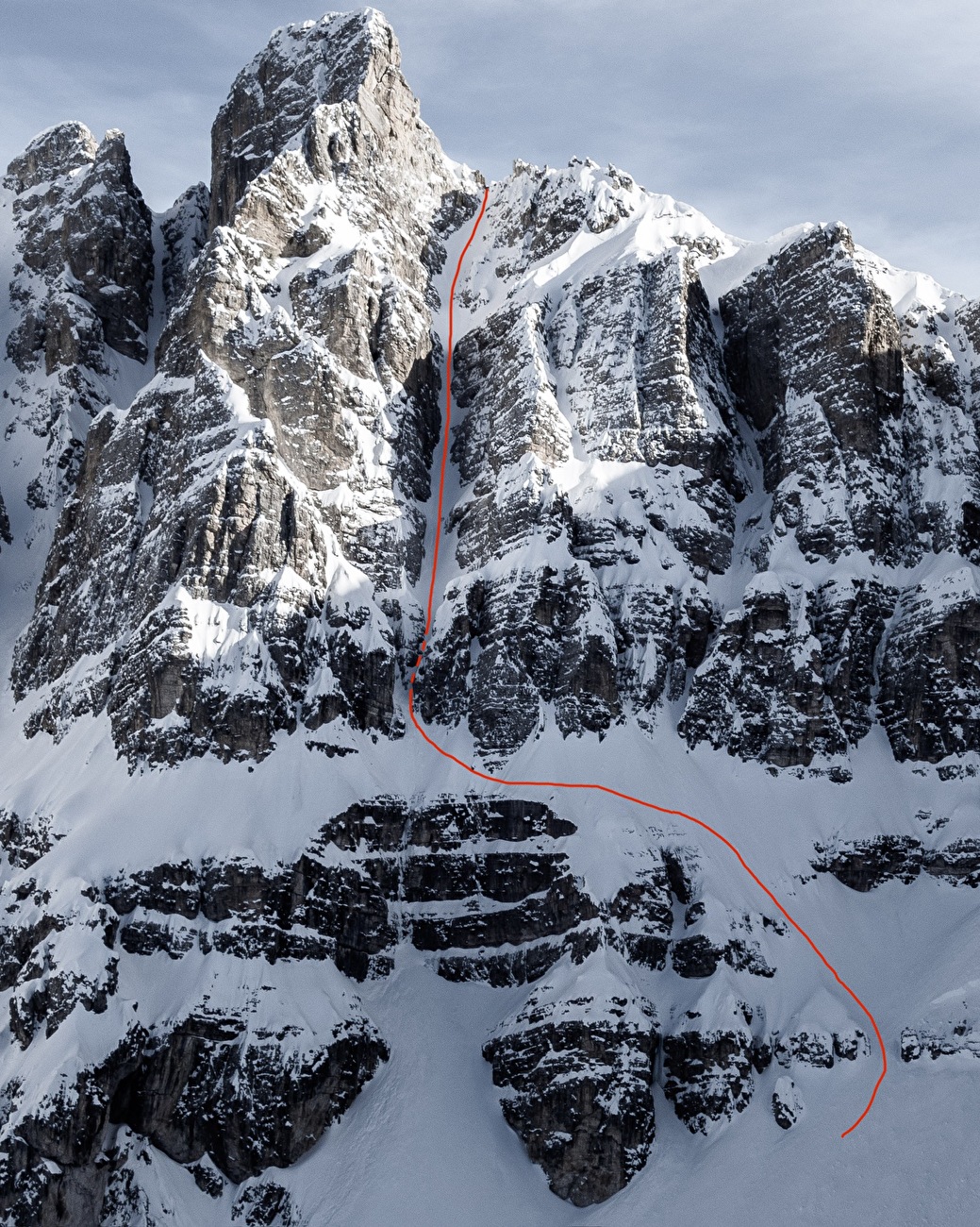 Probable première descente à ski sur le Piz de Puez, Dolomites