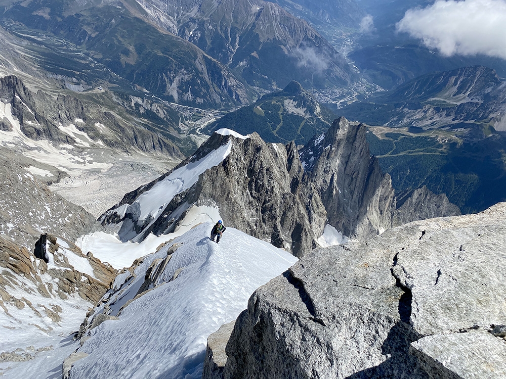 Pilier Central du Freney, Mont Blanc - Pilier Central du Freney sur le Mont Blanc : One Push réalisé par Denis Trento et Filip Babicz