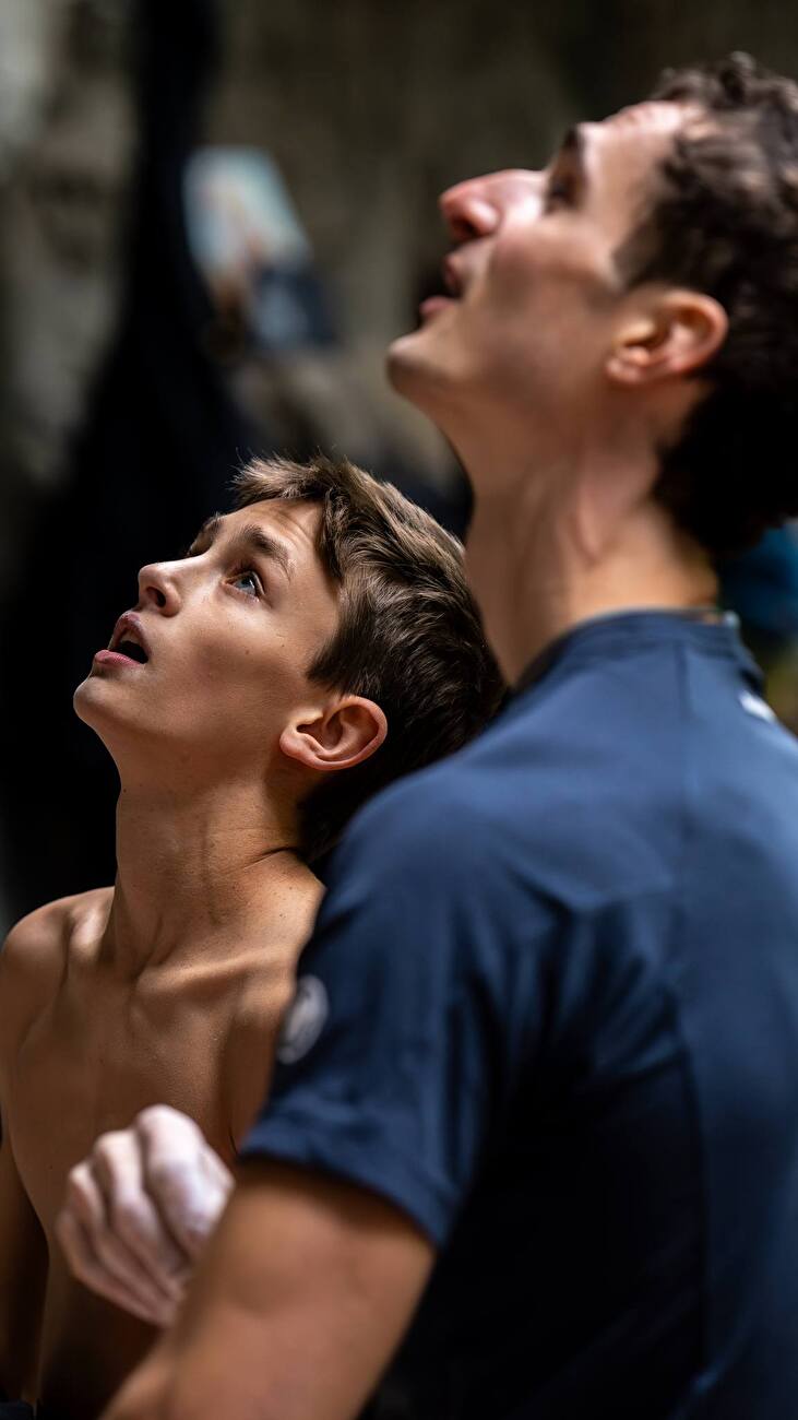 Adam Ondra, Pepa Šindel - Pepa Šindel et Adam Ondra grimpent en Slovaquie