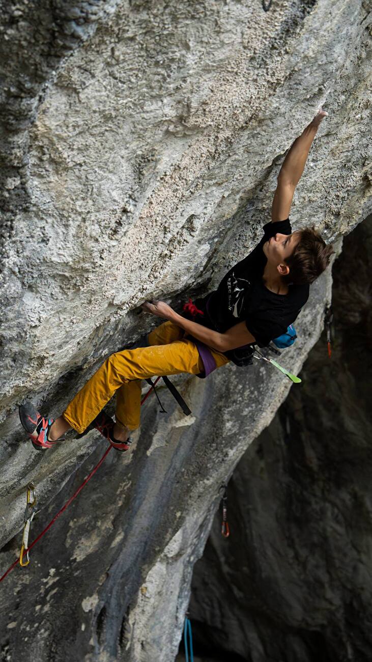 Adam Ondra, Pepa Šindel - Pepa Šindel escalade en Slovaquie