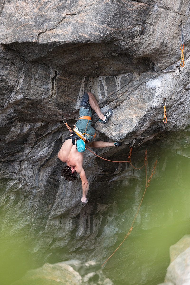 Alexander Rohr - Alex Rohr sur le premier pitch de 'Change' (9a+/b) à Flatanger