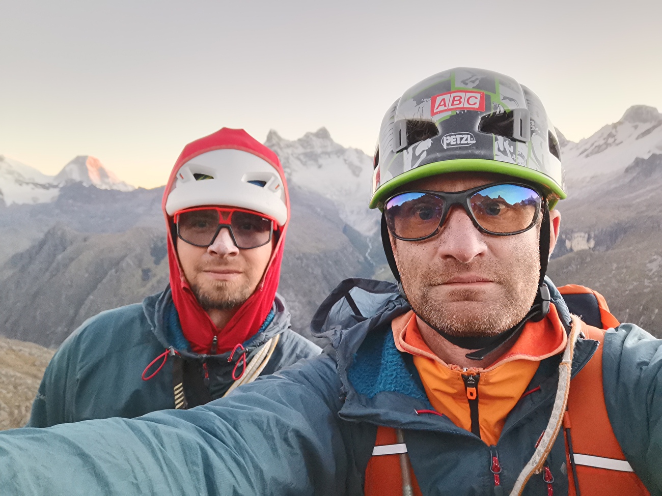 Pérou, Nevado Tauar, Marek Radovský, Juraj Švingál - Réalisation de la première ascension du « Gardien de la vallée de Tuctubamba », Pérou (Marek Radovský, Juraj Švingál 05/2024)