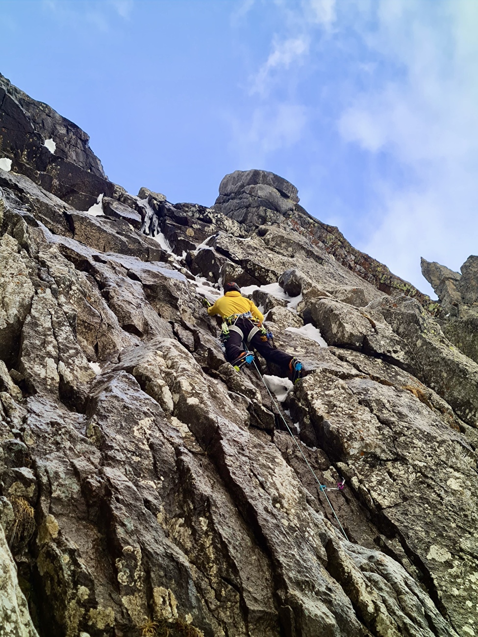 Hochflachkofel, Rieserferner Group, Simon Gietl, Jakob Steinkasserer - Réalisation de la première ascension de 'Hexentango' sur la face ouest du Hochflachkofel, Rieserferner Group (Simon Gietl, Jakob Steinkasserer 30/04/2024)