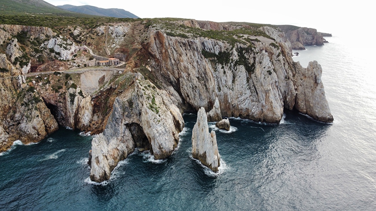 Buggerru Stack, Sardaigne, Maurizio Oviglia, Marco Bigatti - Le Buggerru Stack en Sardaigne