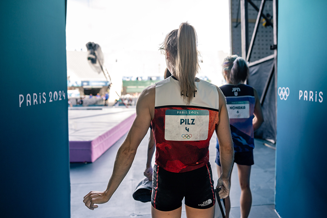 Jeux Olympiques Paris 2024 - Jeux Olympiques Paris 2024 : Jessica Pilz s'entraîne au mur d'escalade du Bourget