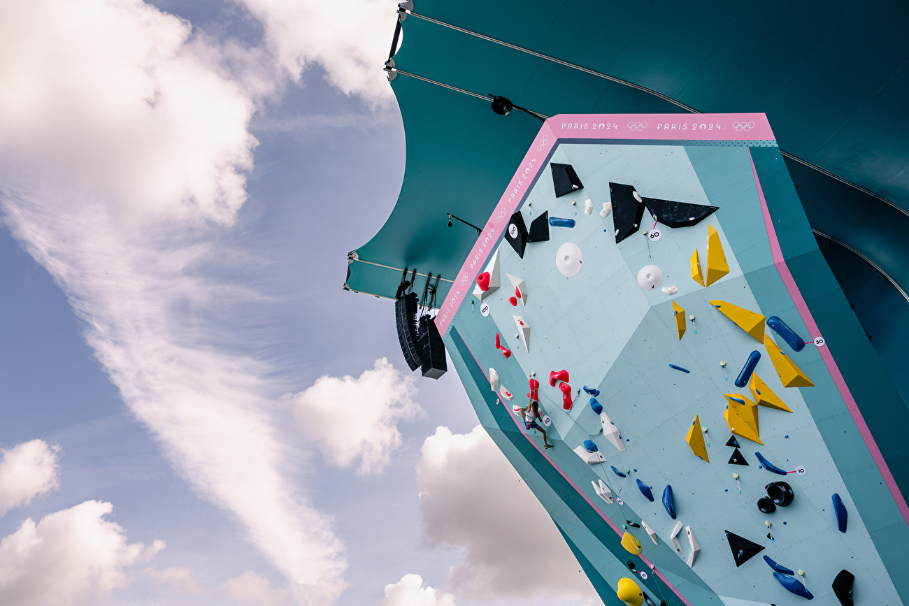 JO Paris 2024 - JO Paris 2024 : séance d'entraînement au mur d'escalade du Bourget