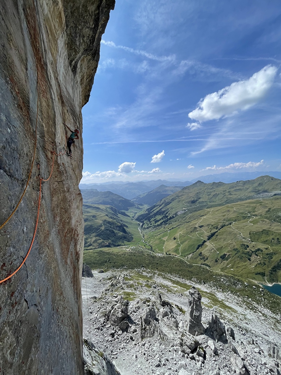 Schijenfluh Rätikon Lara Neumeier Nadine Wallner - Lara Neumeier répète 