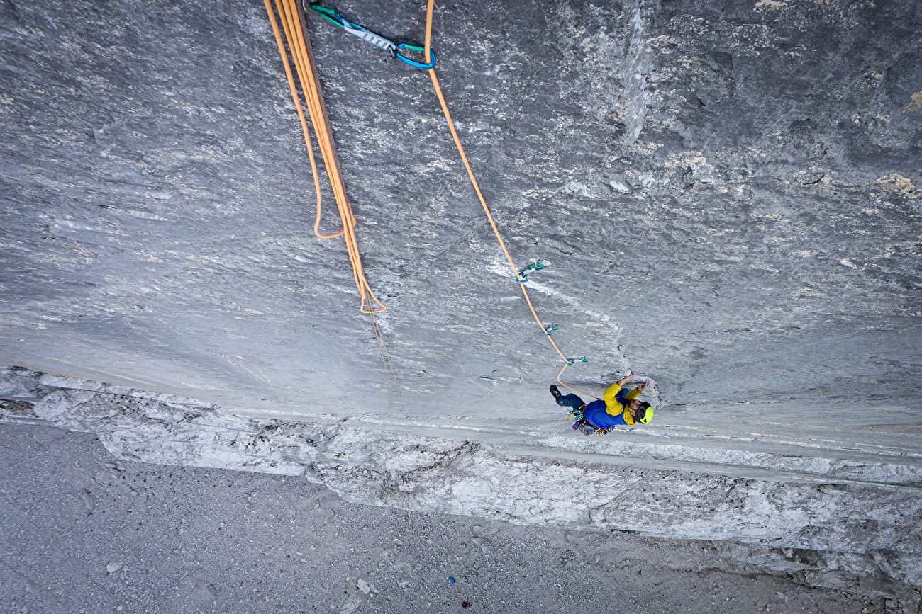 Speckkarplatte, Karwendel, Autriche, Armin Fuchs, Peter Manhartsberger - Armin Fuchs terrain d'escalade 5 du 'Leider Geil' sur Speckkarplatte, Karwendel, Autriche (Armin Fuchs, Peter Manhartsberger)