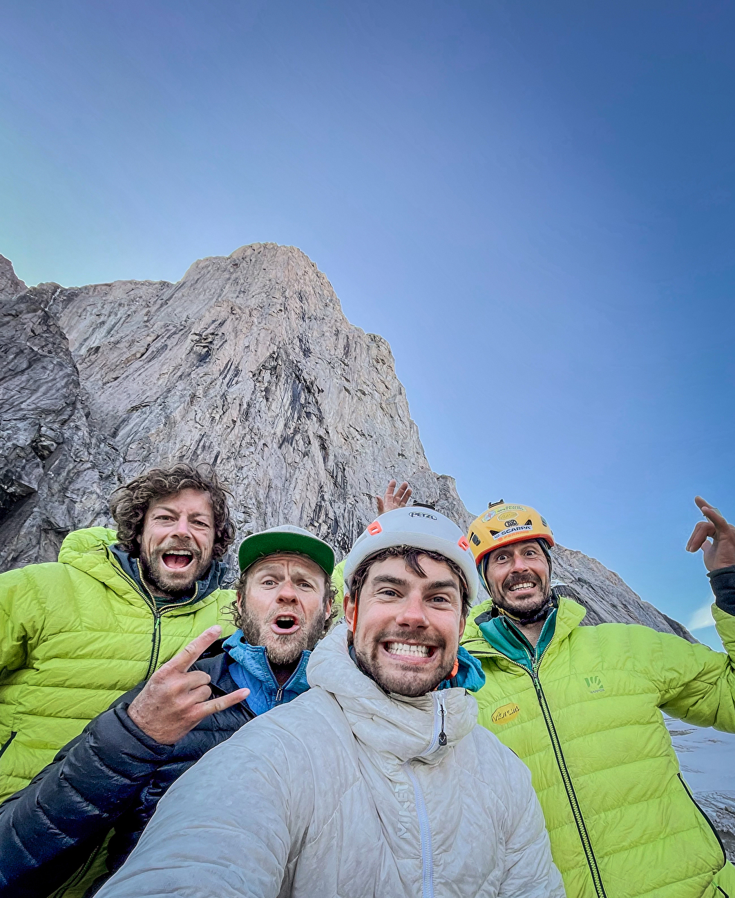 Odissea Borealis, le nouveau grand mur du Groenland par Matteo Della Bordella, Alex Gammeter, Silvan Schüpbach, Symon Welfringer