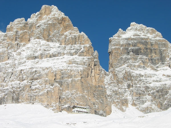 Tre Cime di Lavaredo - Tre Cime di Lavaredo: Dolomites