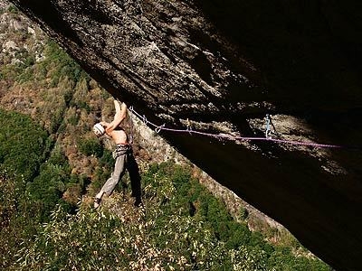 Didier Berthod - Didier Berthod escalade Greenspit, Valle dell'Orco.