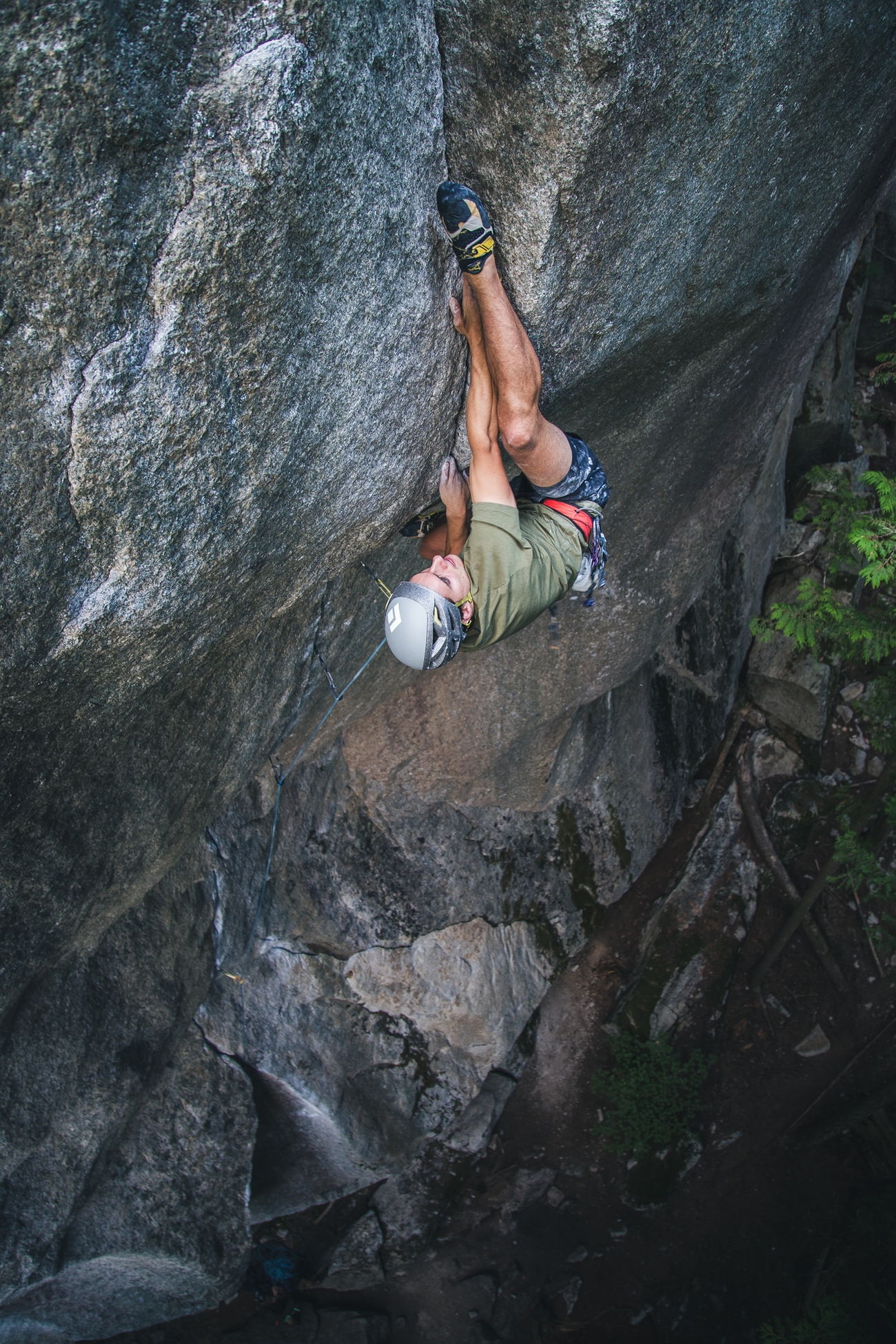 Connor Herson, Cobra Crack, Squamish - Connor Herson répétant « Cobra Crack » (5.14b/8c) à Squamish au Canada