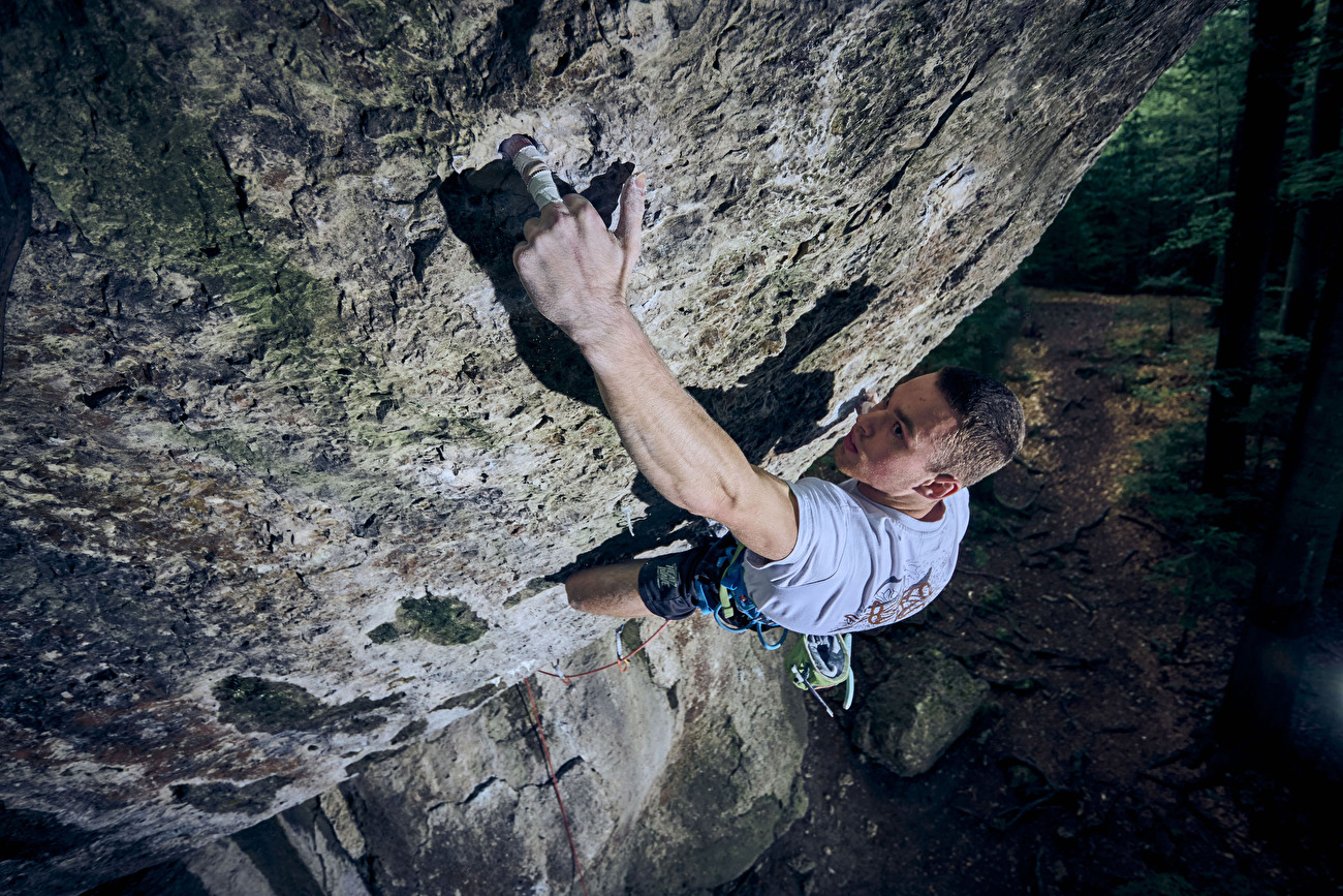 Michał Korban envoie Action Directe (9a) à Frankenjura