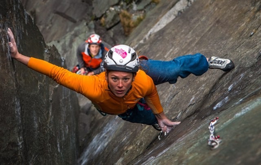 Caroline Ciavaldini The Quarryman - Caroline Ciavaldini escalade The Quarryman au-dessus de Llanberis, au nord du Pays de Galles, en avril 2016.