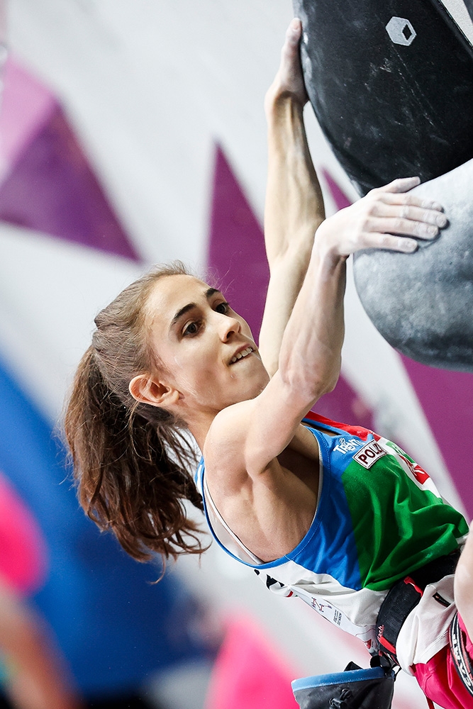 Laura Rogora envoie Bombardino (9a+) en une journée à Arco