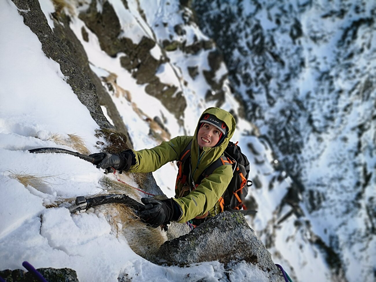 Ondrej Húserka périt à Langtang Lirung au Népal