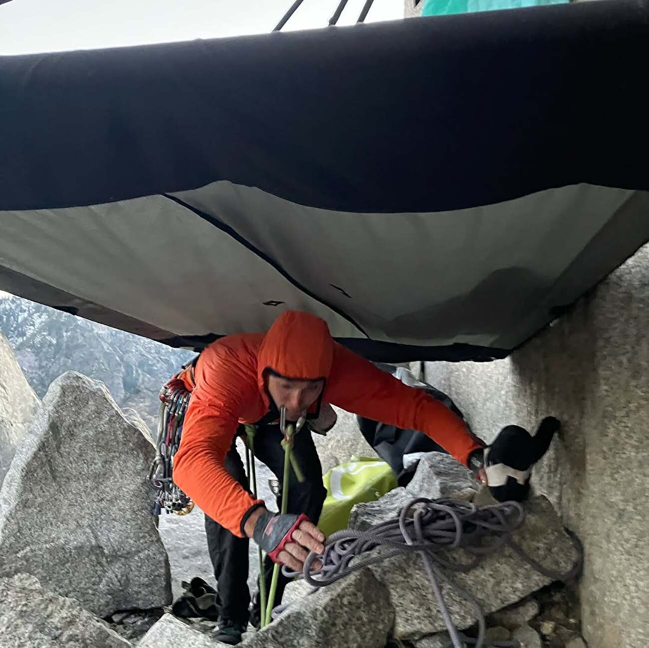 Hannes Puman, The Nose, El Capitan, Yosemite - Hannes Puman et Jamie Lowther escaladent gratuitement « The Nose » via la « Schnaz Variation » sur El Capitan à Yosemite, décembre 2024