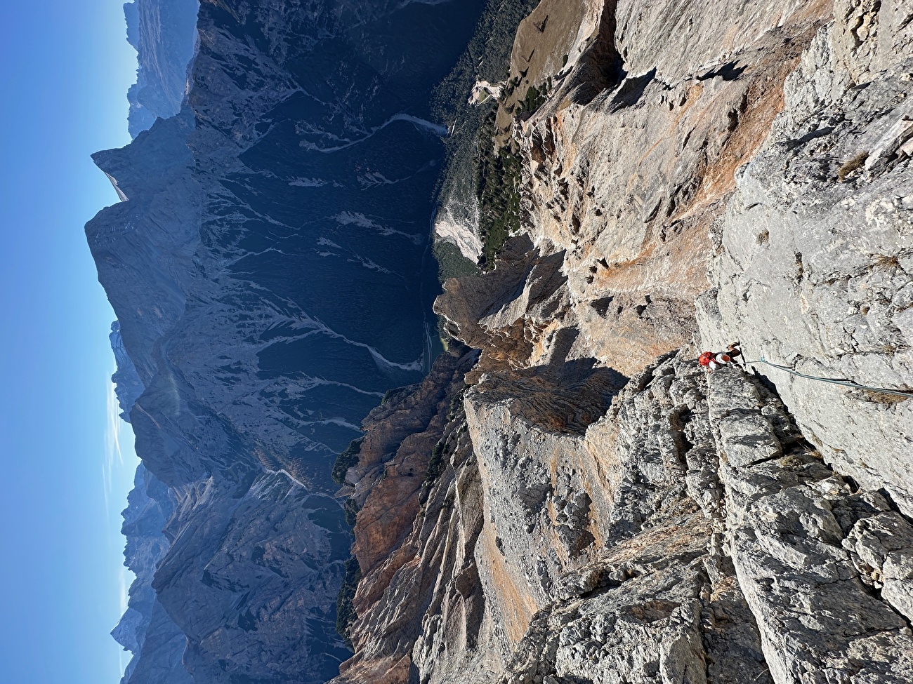 Muntejela de Senes, Dolomites, Simon Kehrer, Marta Willeit - La première ascension du 'Lastun de Mareo' sur Muntejela de Senes, Dolomites (Simon Kehrer, Marta Willeit 11/04/2024)