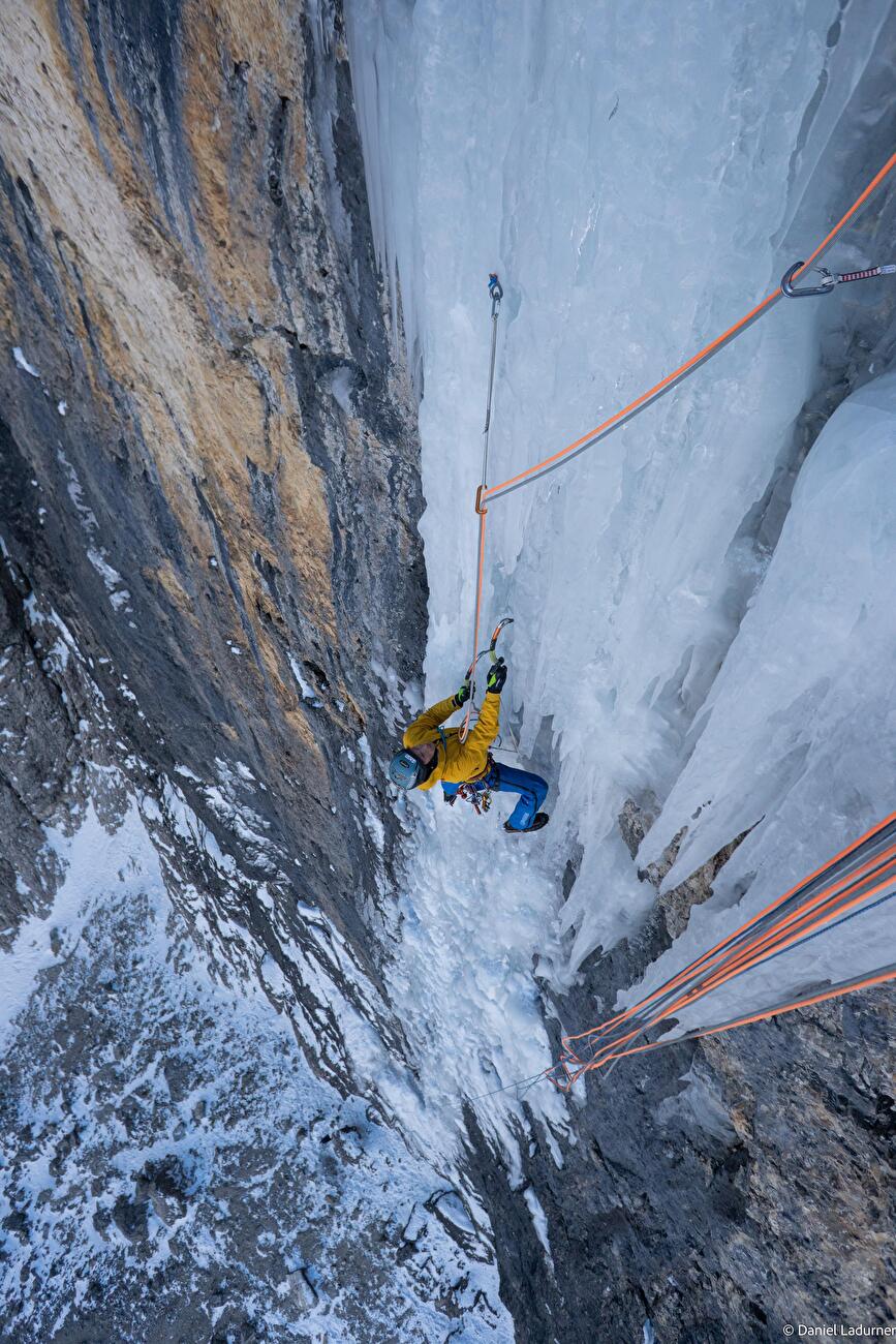 Mur de Pisciadù, Sella, Dolomites, Daniel Ladurner, Alex Piazzalunga - La première reprise de 'Hybrid' sur Mur de Pisciadù dans le groupe Sella des Dolomites (Daniel Ladurner, Alex Piazzalunga 17/12/2024)