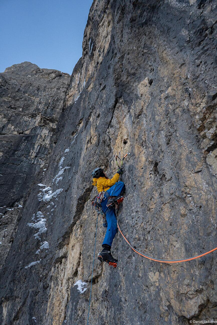 Mur de Pisciadù, Sella, Dolomites, Daniel Ladurner, Alex Piazzalunga - La première reprise de 'Hybrid' sur Mur de Pisciadù dans le groupe Sella des Dolomites (Daniel Ladurner, Alex Piazzalunga 17/12/2024)