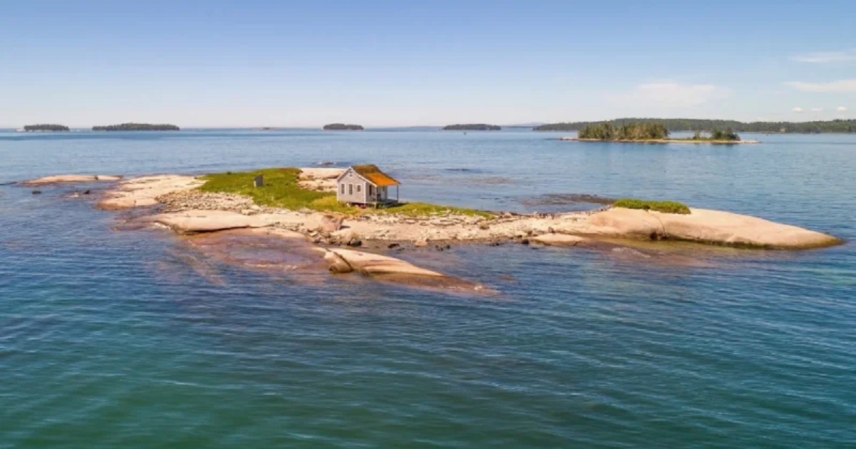 Une île de 6 000 m2 est à vendre pour 339 000 dollars