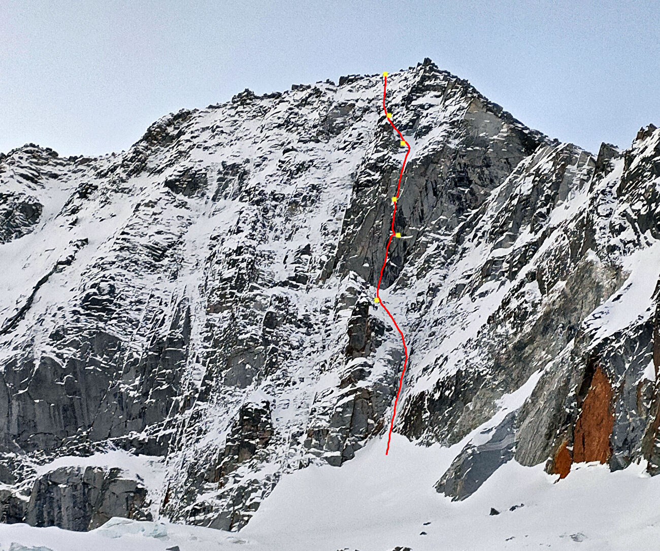 Cima Busazzza, Presanella, Emanuele Andreozzi, Stefano Falezza - La première ascension de `` un état de transe 'sur la face nord de Cima Busazza (Emanuele Andreozzi, Stefano Falezza 05/02/2025)
