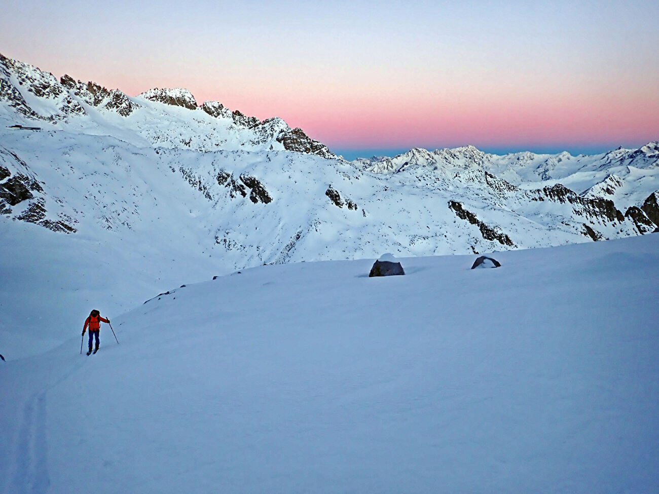 Cima Busazzza, Presanella, Emanuele Andreozzi, Stefano Falezza - La première ascension de `` un état de transe 'sur la face nord de Cima Busazza (Emanuele Andreozzi, Stefano Falezza 05/02/2025)