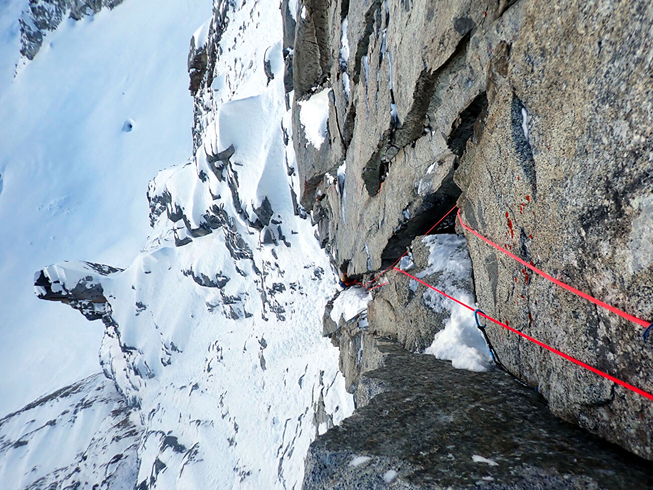 Cima Busazzza, Presanella, Emanuele Andreozzi, Stefano Falezza - La première ascension de `` un état de transe 'sur la face nord de Cima Busazza (Emanuele Andreozzi, Stefano Falezza 05/02/2025)