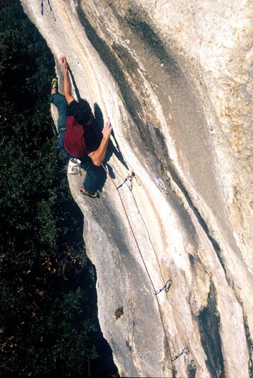 Cristian Brenna, Shadow, Finale - Cristian Brenna clicimibng 'ombra' 8b +, rocca di perti à la finale.