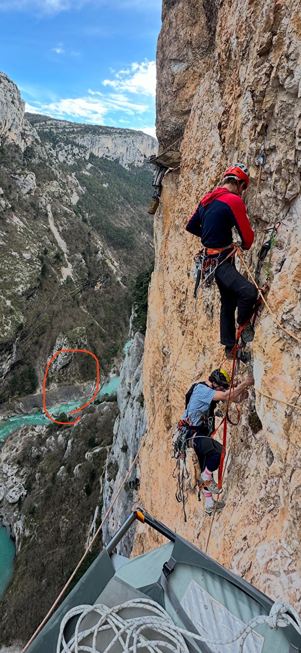 Verdon Gorge, Léo Billon, Esteban Daligault, Kilian Moni - La première ascension de 'Le Poussin' The Verdon Gorge, France (Léo Billon, Esteban Daligault, Kilian Moni 04/2025)
