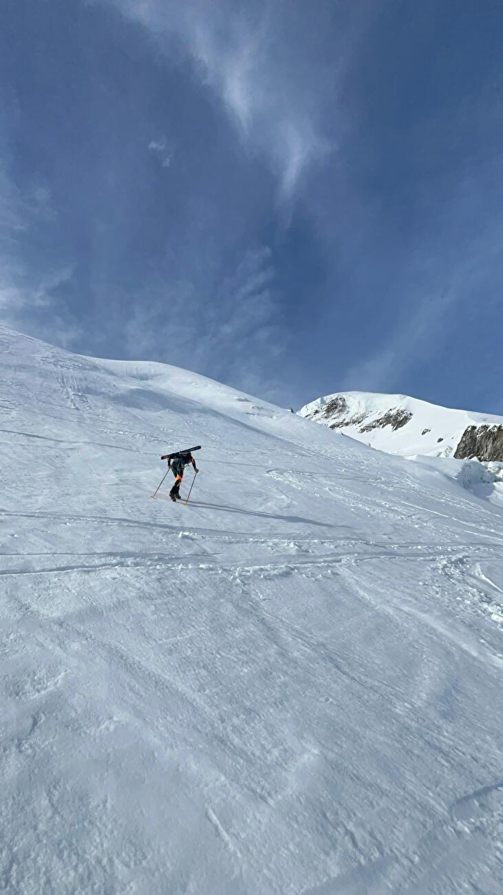 Vidéo: William Boffelli's Chamonix - Mont Blanc FKT Record
