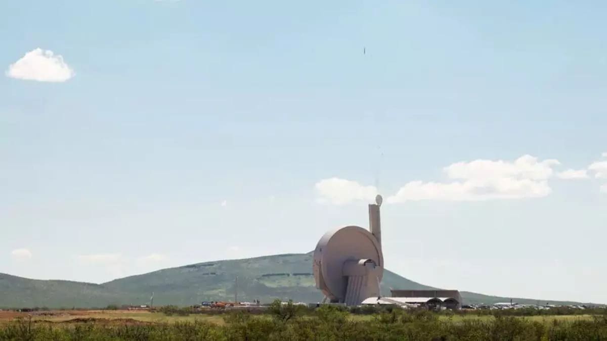 Canon géant tournant 