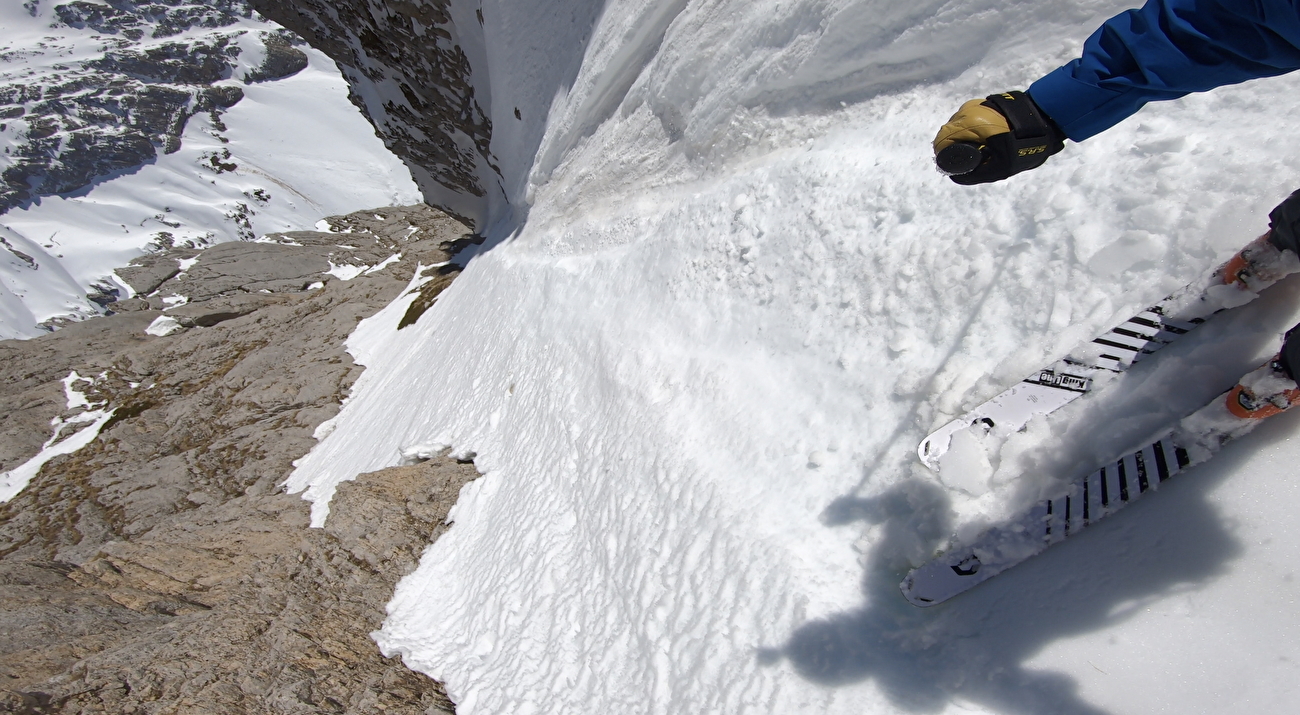 Intermesoli Lace, Gran Sasso, Roberto Parisse, Christian Tuttopetto - Première descente de ski intégrale de l'est de Pizzo Intermesoli, Gran Sasso d'Italia (Roberto Parisse, Christian Tuttopetto 11/04/2025)