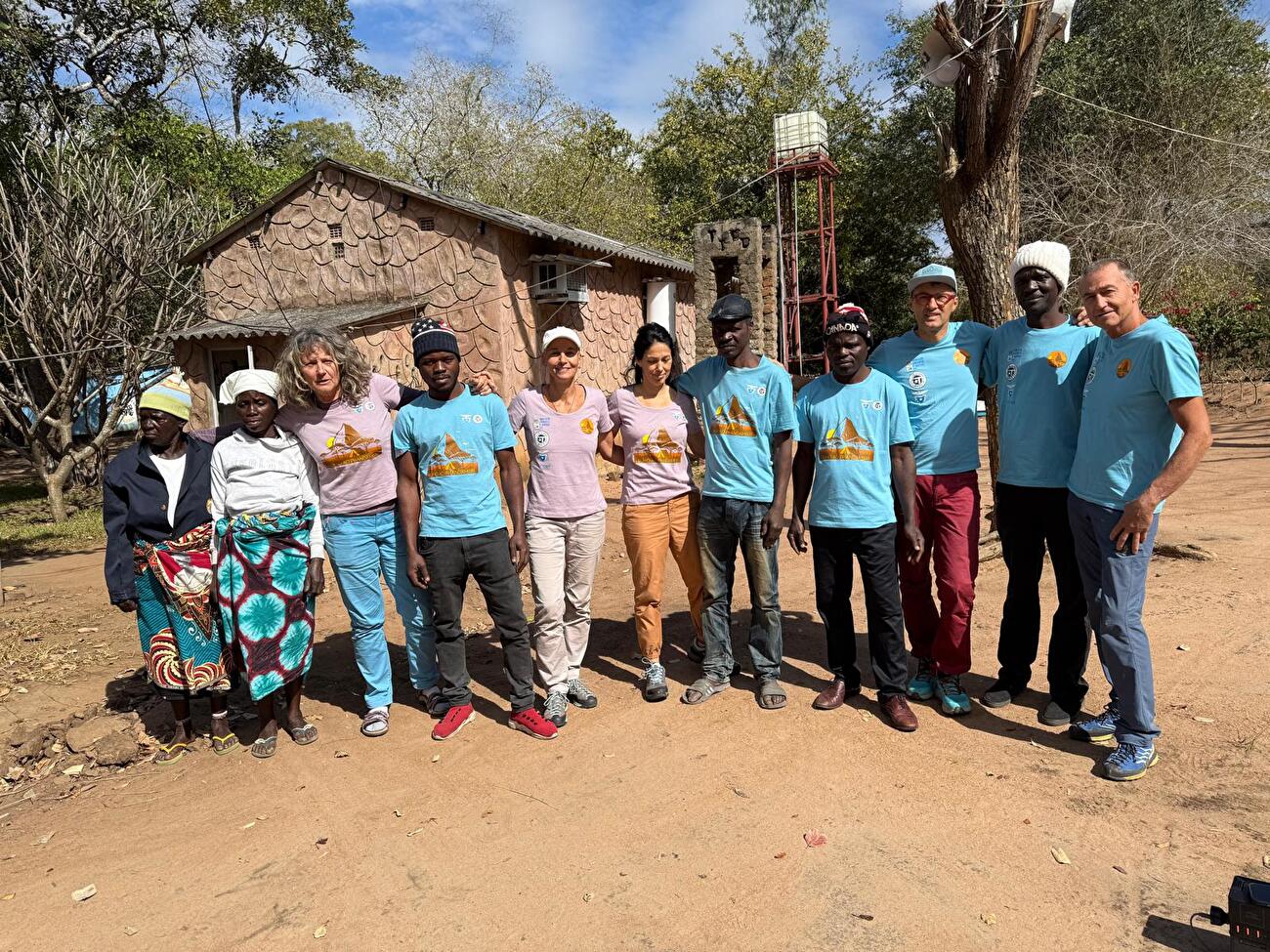 Plus de Pozambique Mount Panda - Part (Mount Panda) au Mozambique Plus de Pozambique Mount Panda - Part (Mount Panda) au Mozambique