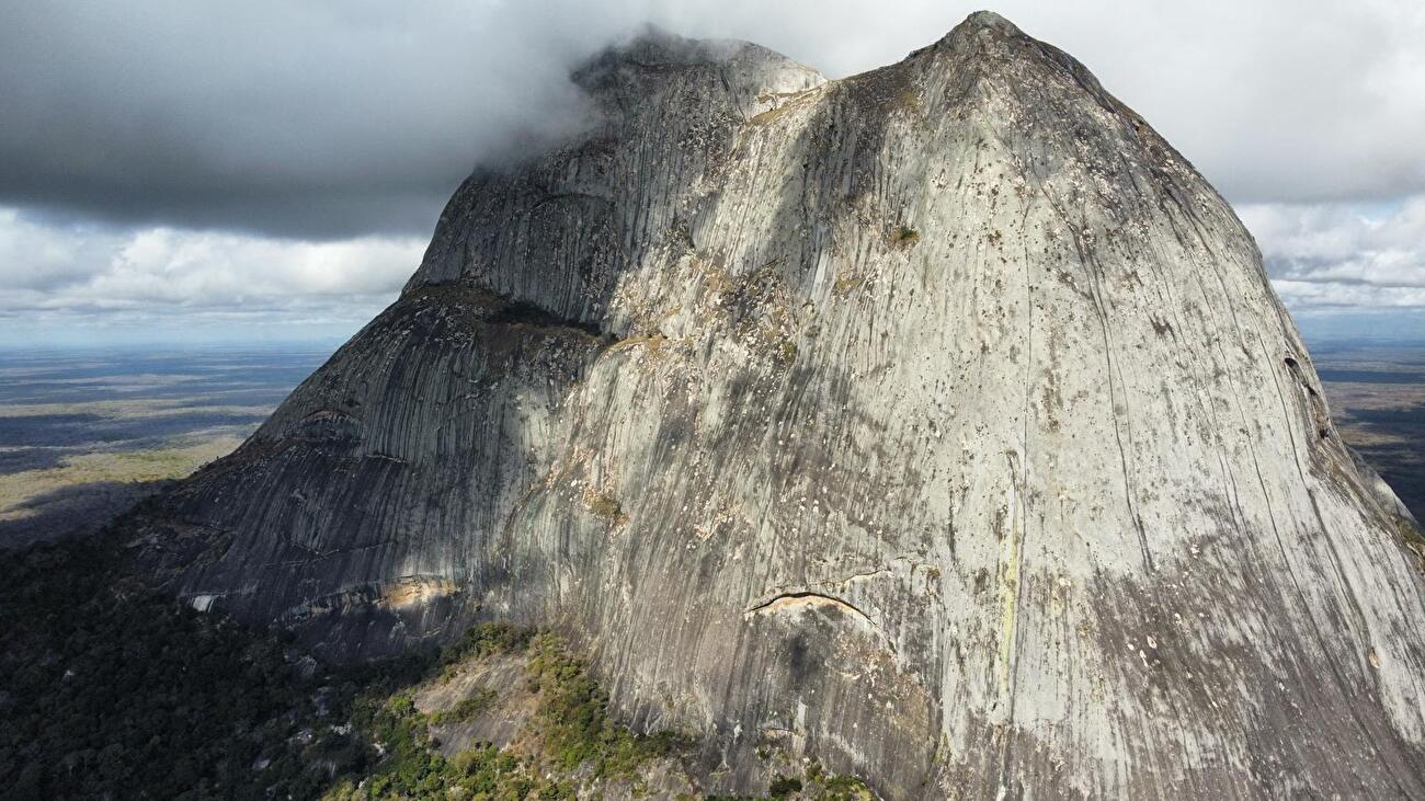 Plus de Pozambique Mount Panda - Part (Mount Panda) au Mozambique Plus de Pozambique Mount Panda - Part (Mount Panda) au Mozambique
