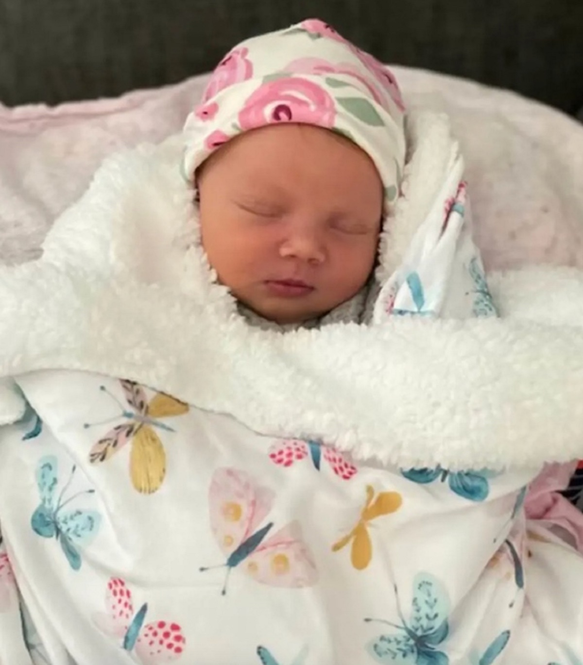 Ce pompier découvre un bébé dans une baby-box sécurisée