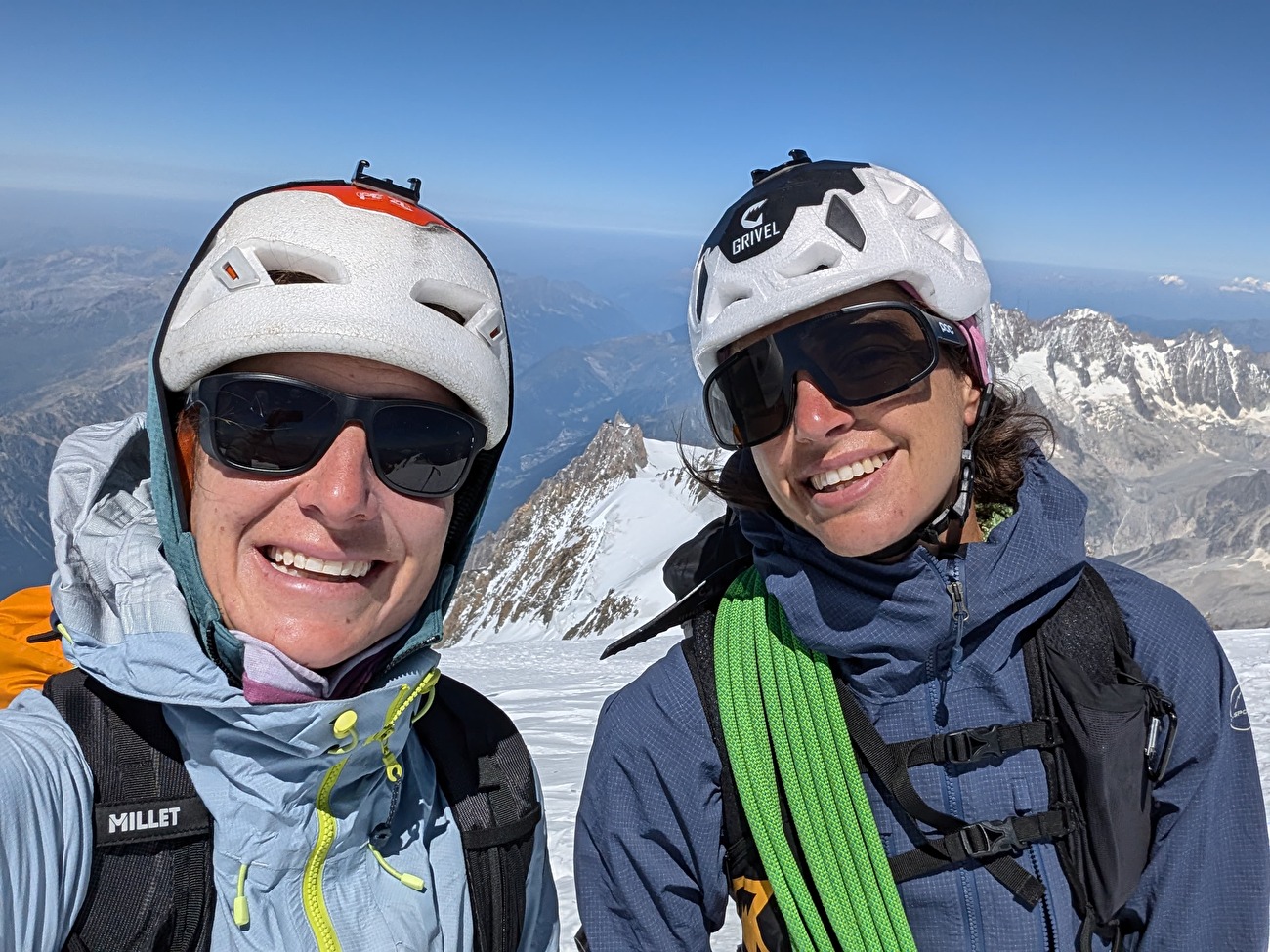 Corno Stella & Central Pilier de Freney: Aurélia Lanoë et le projet `` South 6 '' de Silvia Loreggian se lance parfaitement