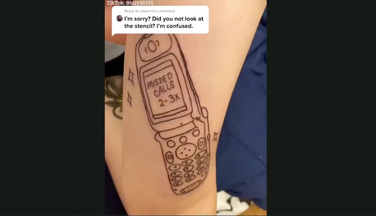 Elle voulait un tatouage personnalisé,