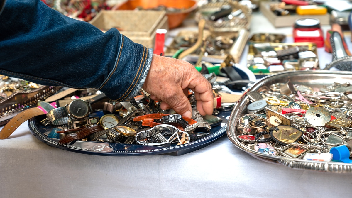 Il découvre un trésor vintage des années 60