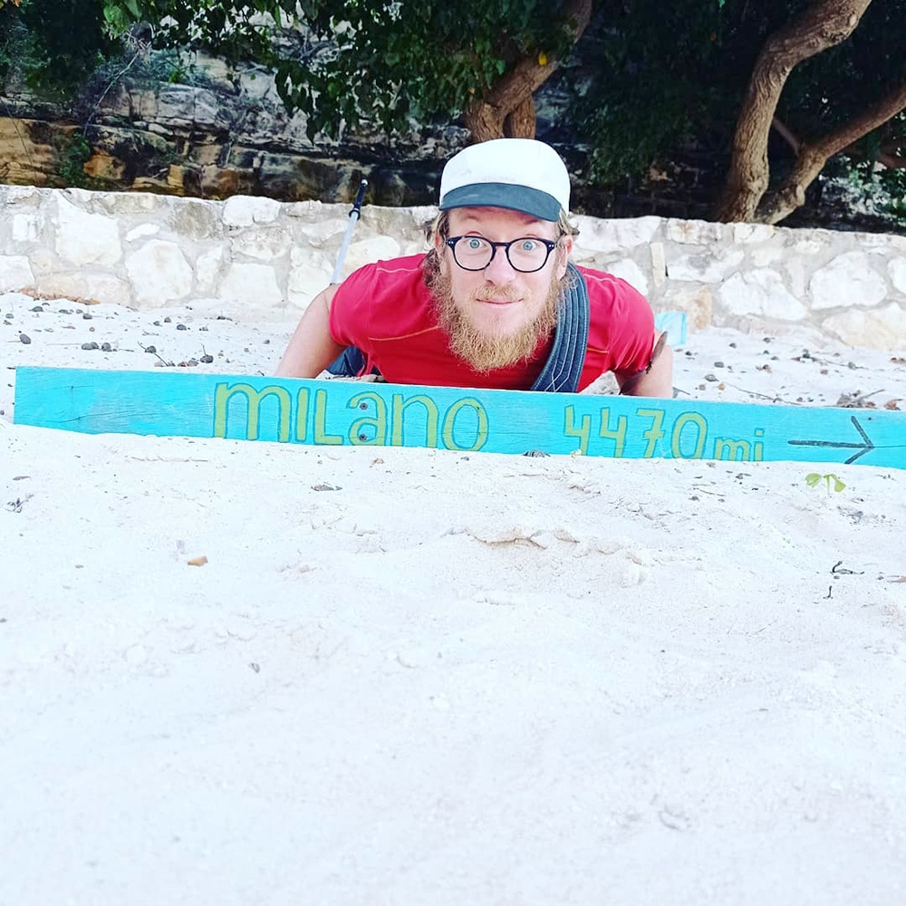 Nicolò Guarrera, Pieroad, du monde entier à pied - Nicolò Guarrera du monde entier à pied Nicolò Guarrera, Pieroad, du monde entier à pied - Nicolò Guarrera du monde entier à pied