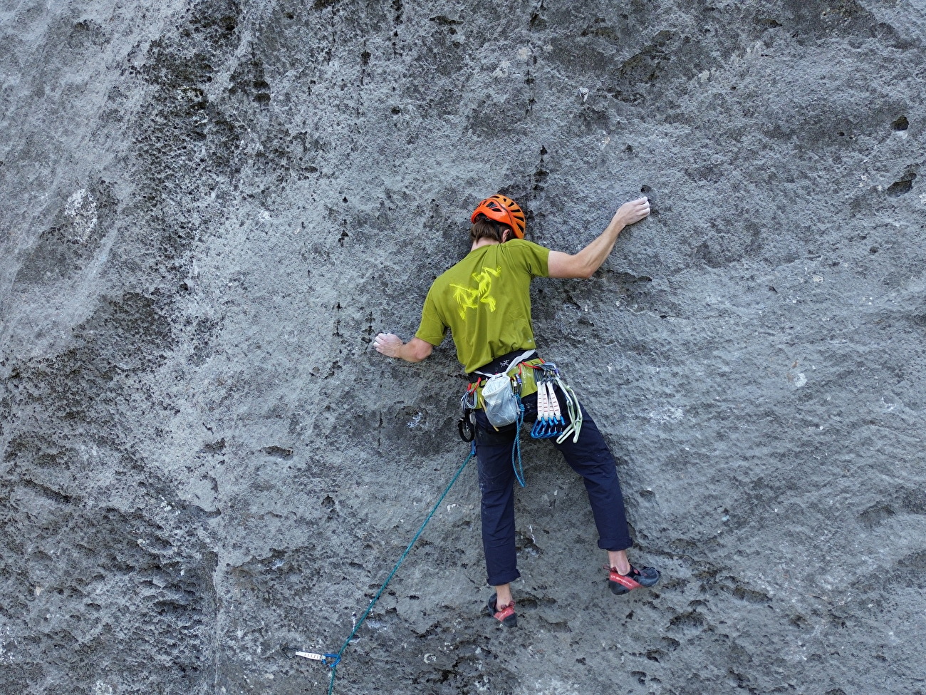 Monte Robon, Canin, Julian Alpes, Massimo Sacchi, Marco Stern - Paolo Stern Climbing `` La beauté ne connaît pas 'sur Monte Robon dans les Alpes juliennes, Ascend pour la première fois en 1997 par Massimo Sacchi et Marco Stern Stern