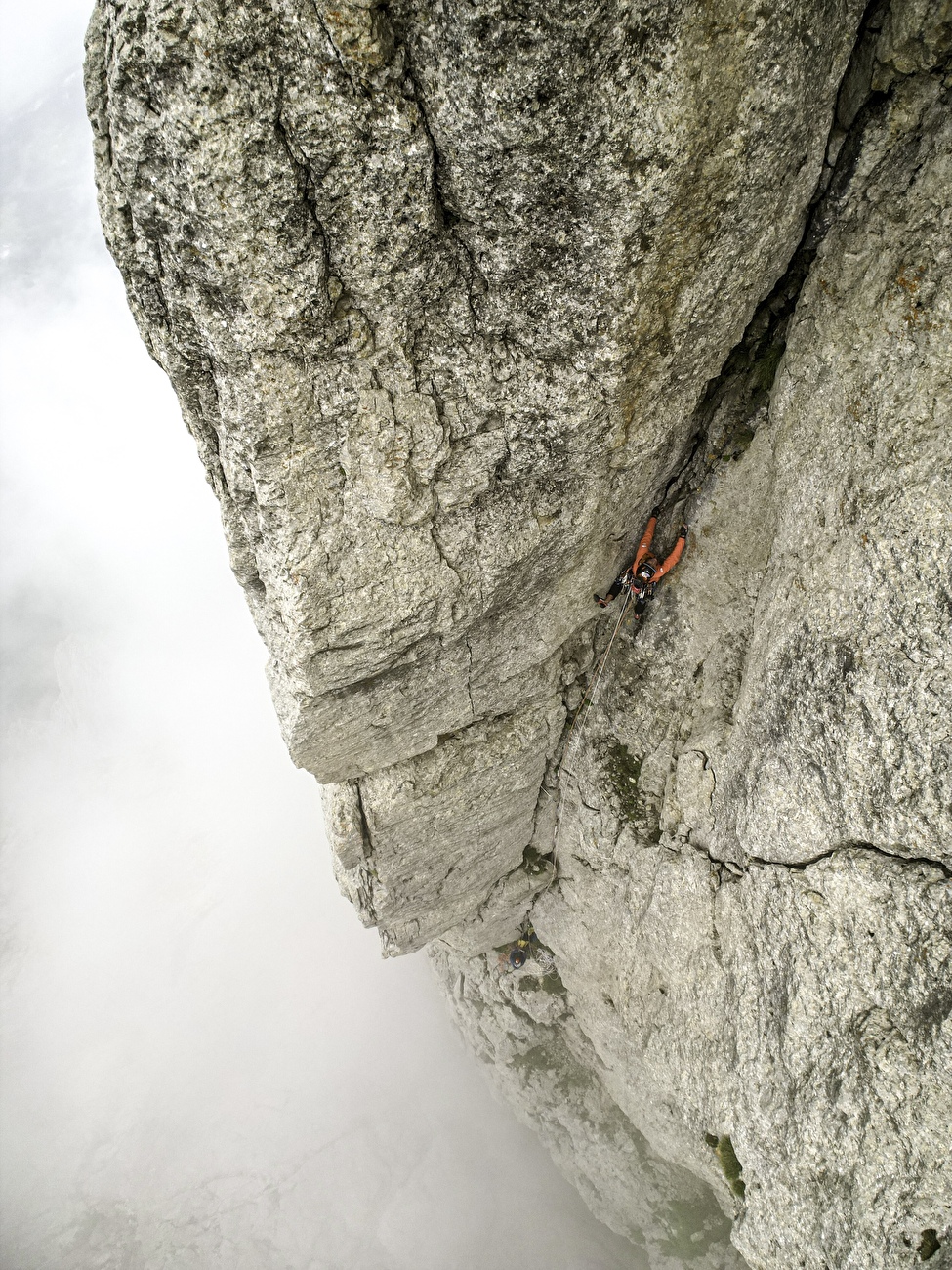 Nouvelle ascension sur Corno Grande del Gran Sasso (Italie) par Fay Manners, Marco Malcangi