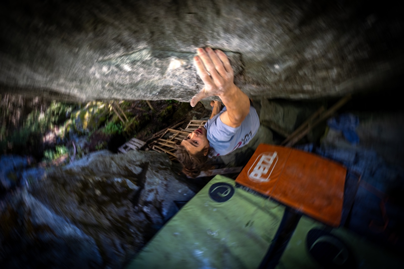 Pietro Vidi envoie de minuit permanent bas (8c +) à Fionnay