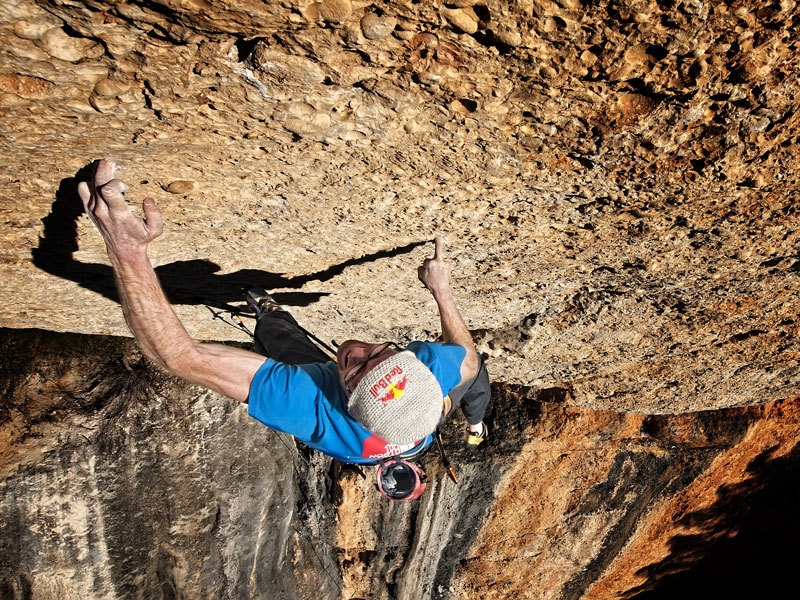 Iker Pou - Iker Pou libérant Nit de bruixes 9a+ à Margalef, Espagne Iker Pou - Iker Pou libérant Nit de bruixes 9a+ à Margalef, Espagne
