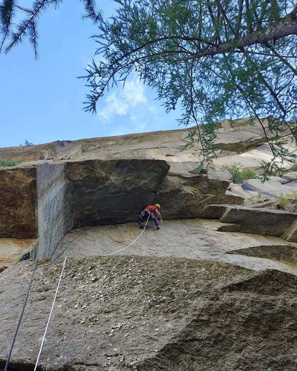 Il merlo libero, Valle Orco, Marcello Bombardi, Davide Gyppaz - La première ascension libre de 'Il merlo libero' sur Parete degli Archi Neri dans la Valle dell'Orco, Italie (Marcello Bombardi, Davide Gyppaz 14/09/2025 Il merlo libero, Valle Orco, Marcello Bombardi, Davide Gyppaz - La première ascension libre de 'Il merlo libero' sur Parete degli Archi Neri dans la Valle dell'Orco, Italie (Marcello Bombardi, Davide Gyppaz 14/09/2025