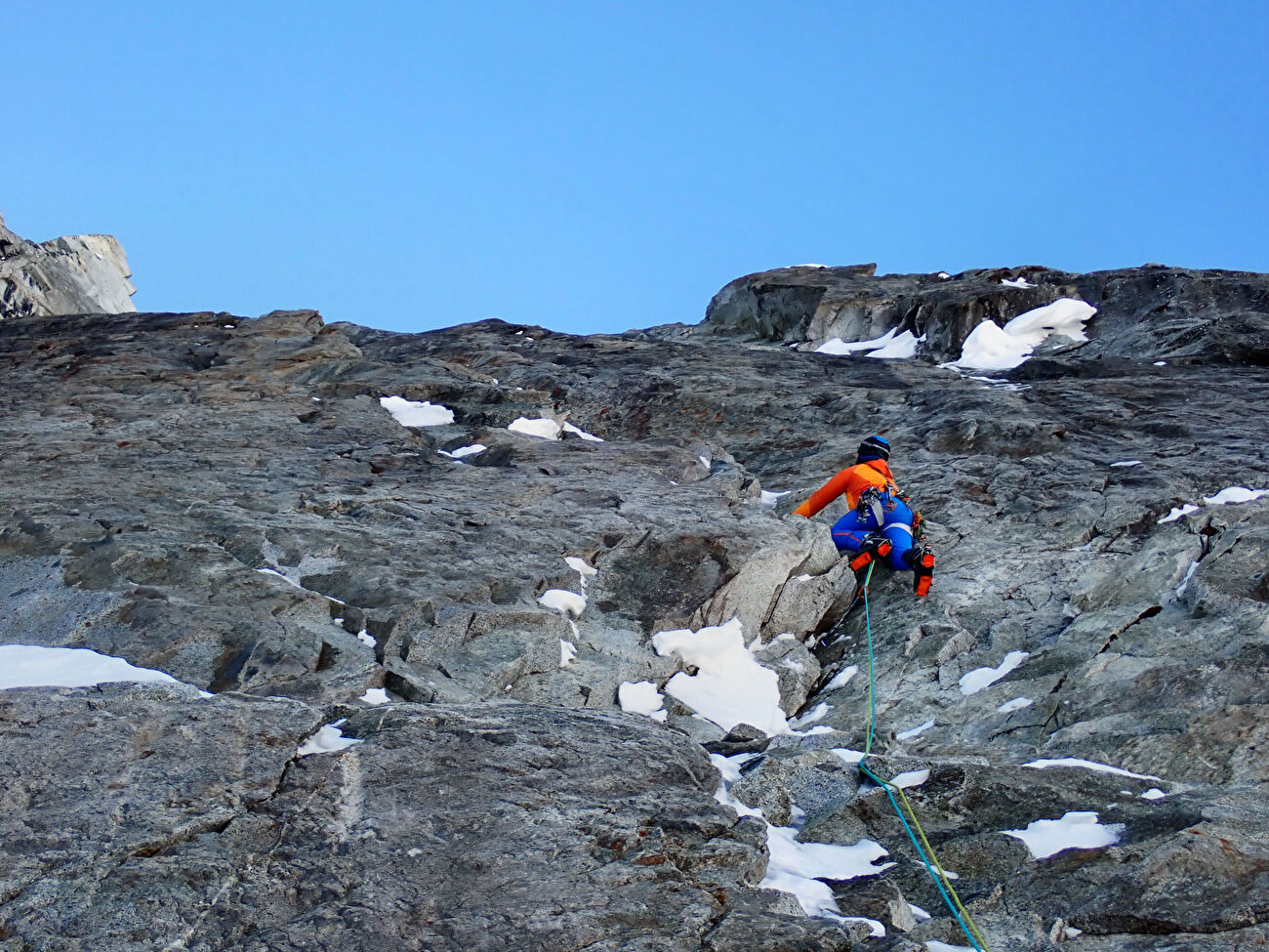 Cima Busazza Presanella, Natural Logic, Emanuele Andreozzi, Stefano Falezza - Réalisation de la première ascension de 'Natural Logic' sur Cima Busazza, Presanella (Emanuele Andreozzi, Stefano Falezza 14/12/2025) Cima Busazza Presanella, Natural Logic, Emanuele Andreozzi, Stefano Falezza - Réalisation de la première ascension de 'Natural Logic' sur Cima Busazza, Presanella (Emanuele Andreozzi, Stefano Falezza 14/12/2025)