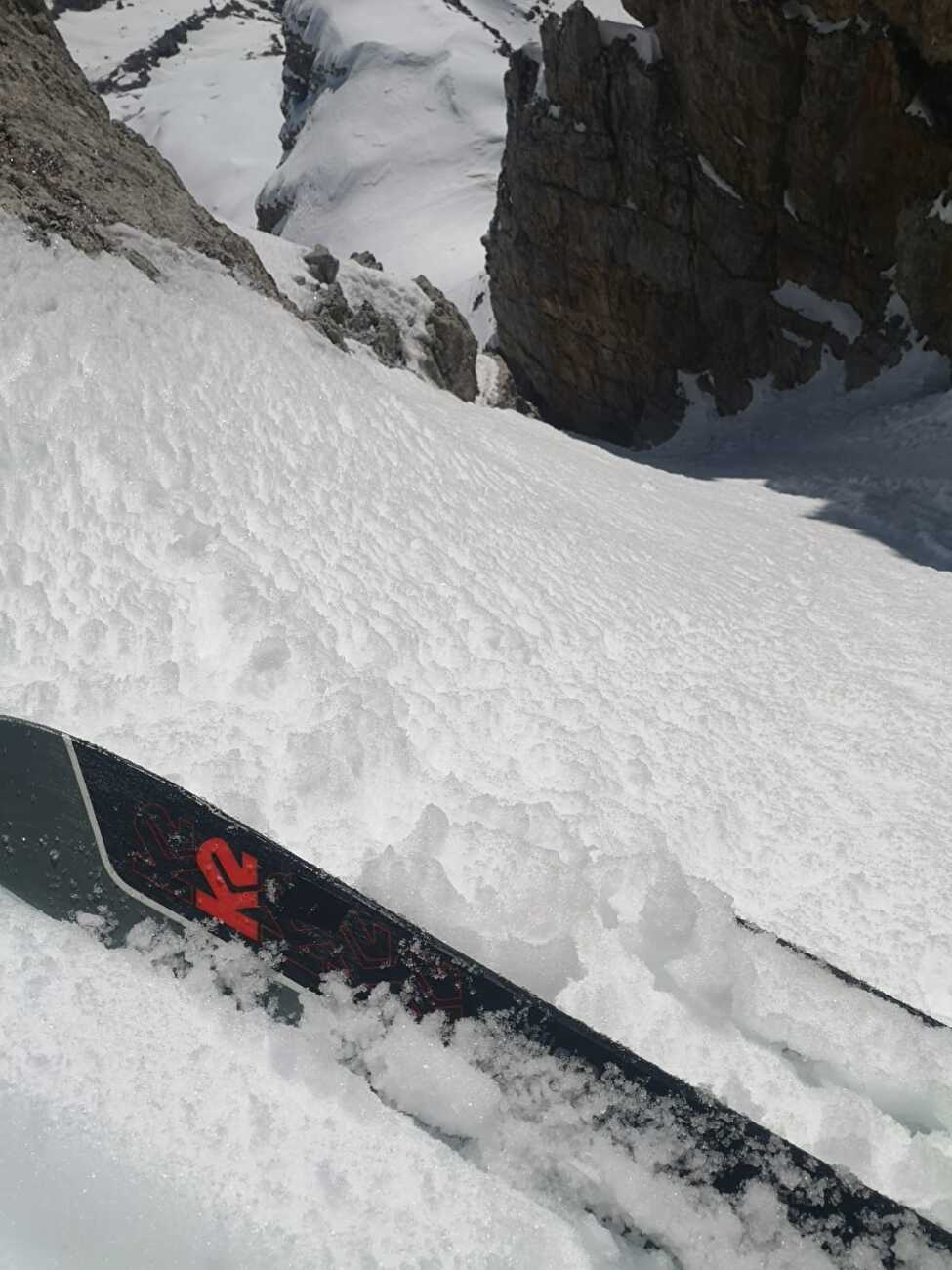 Dolomites de Brenta, Francesco Vascellari - Première descente de la face est de la Cima Garbari (3018m), Dolomites de Brenta (Francesco Vascellari, 04/2025) Dolomites de Brenta, Francesco Vascellari - Première descente de la face est de la Cima Garbari (3018m), Dolomites de Brenta (Francesco Vascellari, 04/2025)